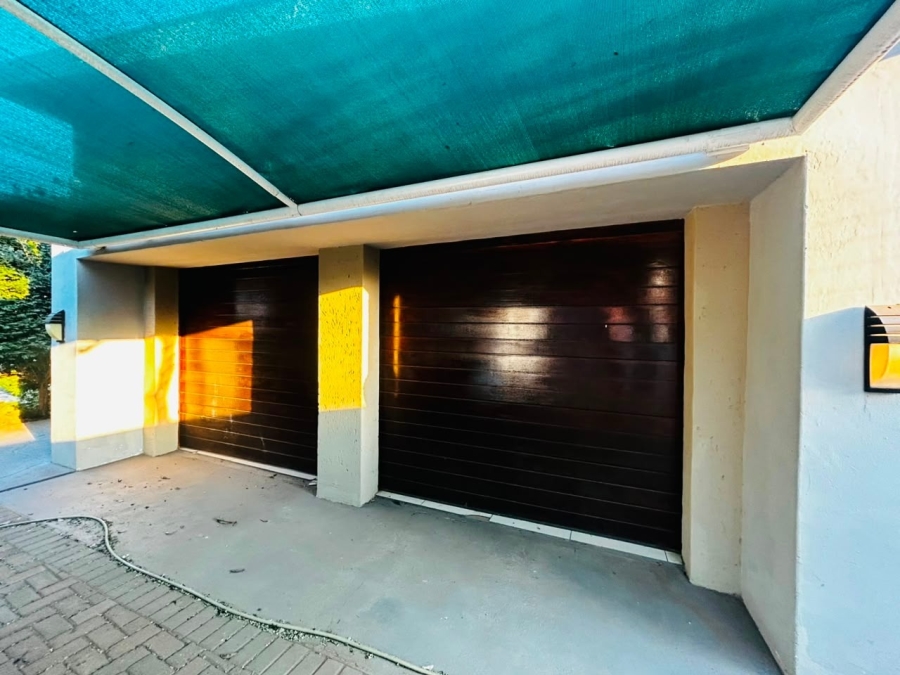 4 Bedroom Property for Sale in Chroompark Limpopo