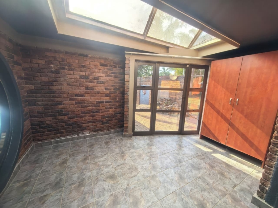 3 Bedroom Property for Sale in Sterpark Limpopo