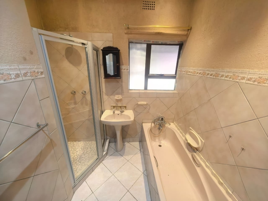 3 Bedroom Property for Sale in Sterpark Limpopo