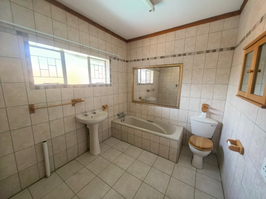 3 Bedroom Property for Sale in Sterpark Limpopo