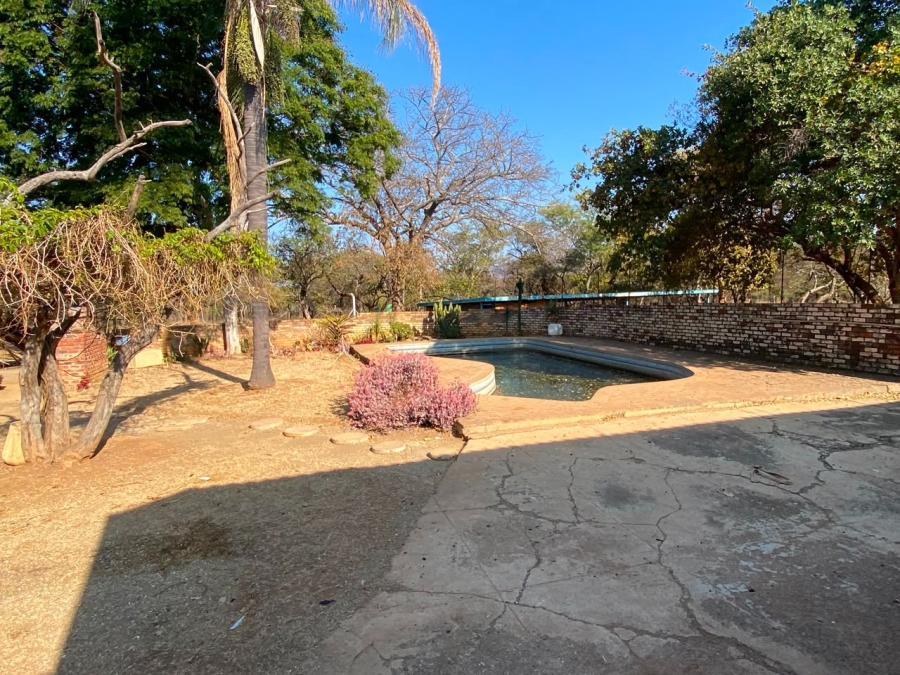 5 Bedroom Property for Sale in Mokopane Rural Limpopo