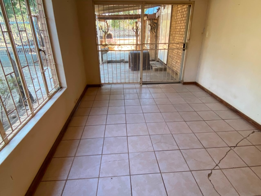 5 Bedroom Property for Sale in Mokopane Rural Limpopo