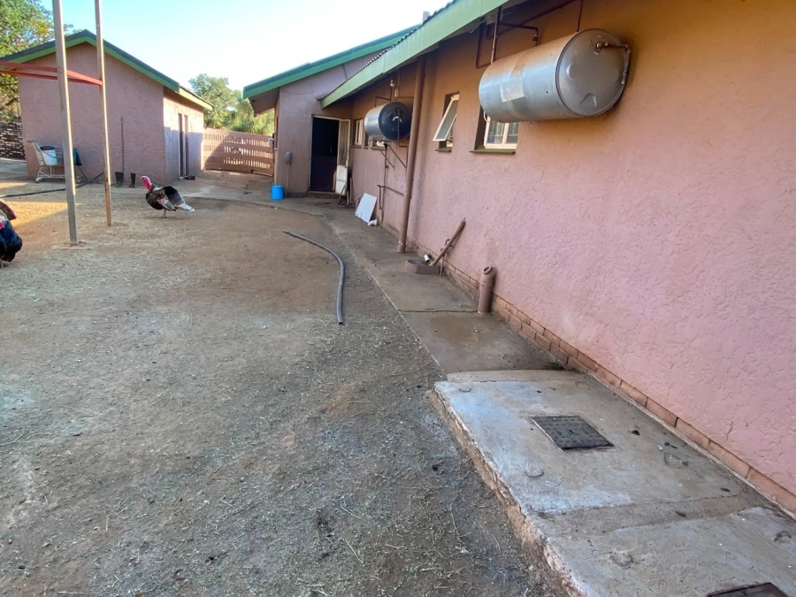 5 Bedroom Property for Sale in Mokopane Rural Limpopo