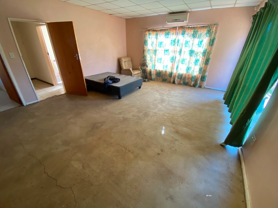 5 Bedroom Property for Sale in Mokopane Rural Limpopo