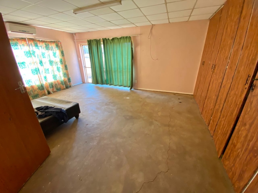 5 Bedroom Property for Sale in Mokopane Rural Limpopo