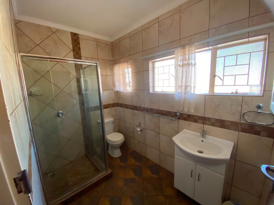 5 Bedroom Property for Sale in Mokopane Rural Limpopo