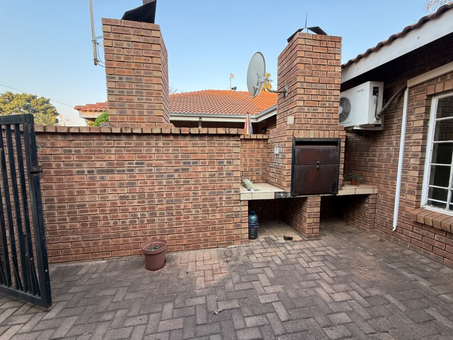 3 Bedroom Property for Sale in Mokopane Central Limpopo