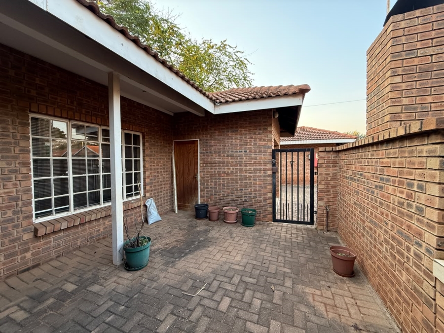 3 Bedroom Property for Sale in Mokopane Central Limpopo