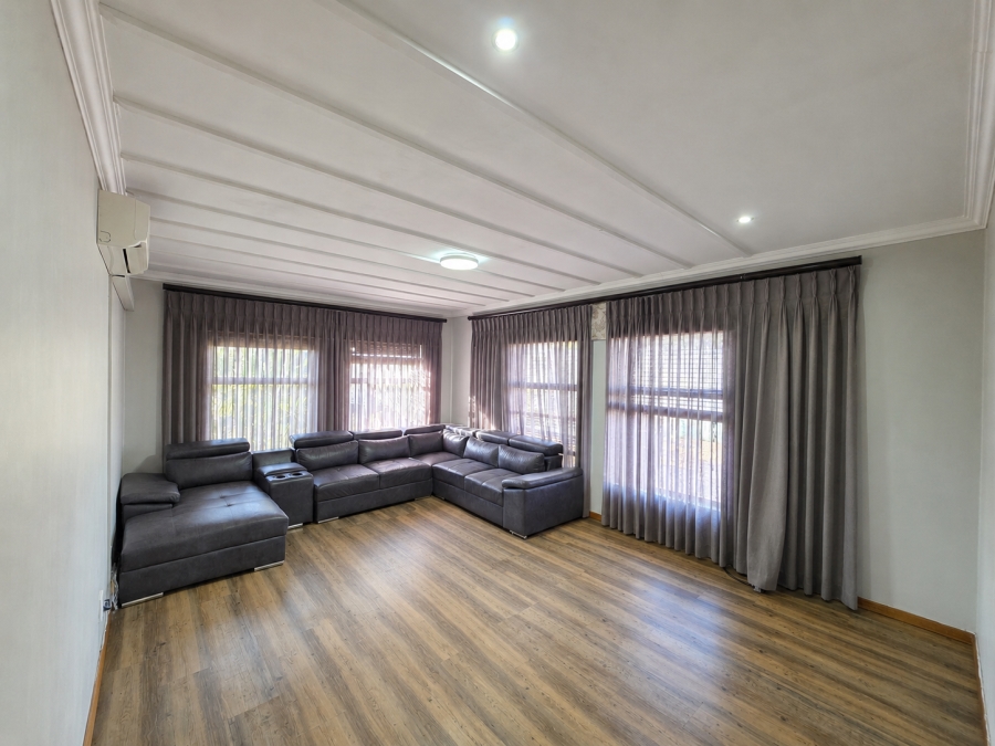 3 Bedroom Property for Sale in Bendor Limpopo