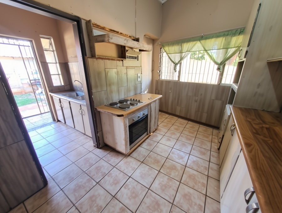 1 Bedroom Property for Sale in Trim Park Limpopo