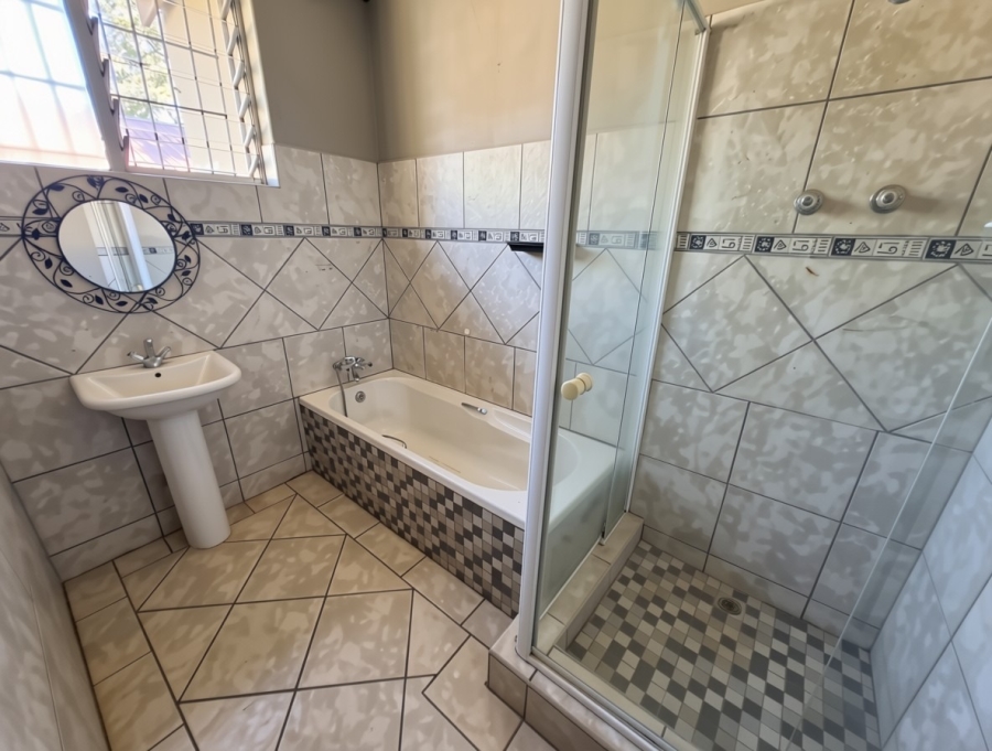 1 Bedroom Property for Sale in Trim Park Limpopo