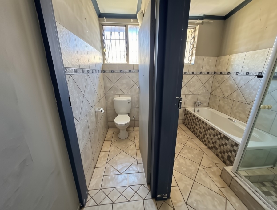 1 Bedroom Property for Sale in Trim Park Limpopo