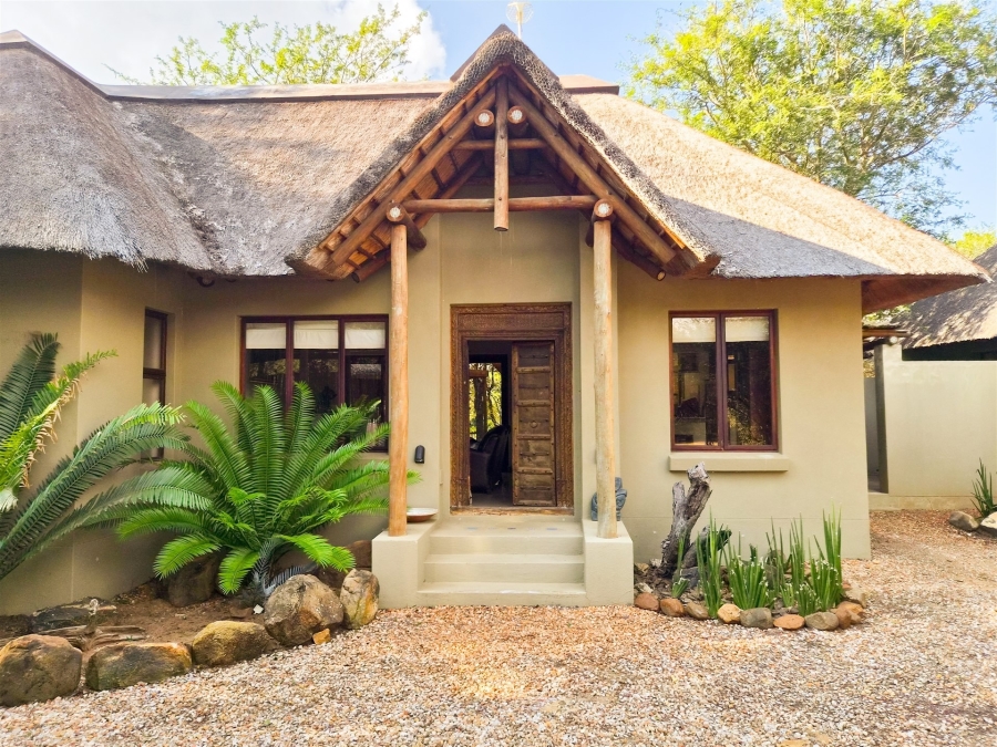 To Let 3 Bedroom Property for Rent in Raptors View Wildlife Estate Limpopo