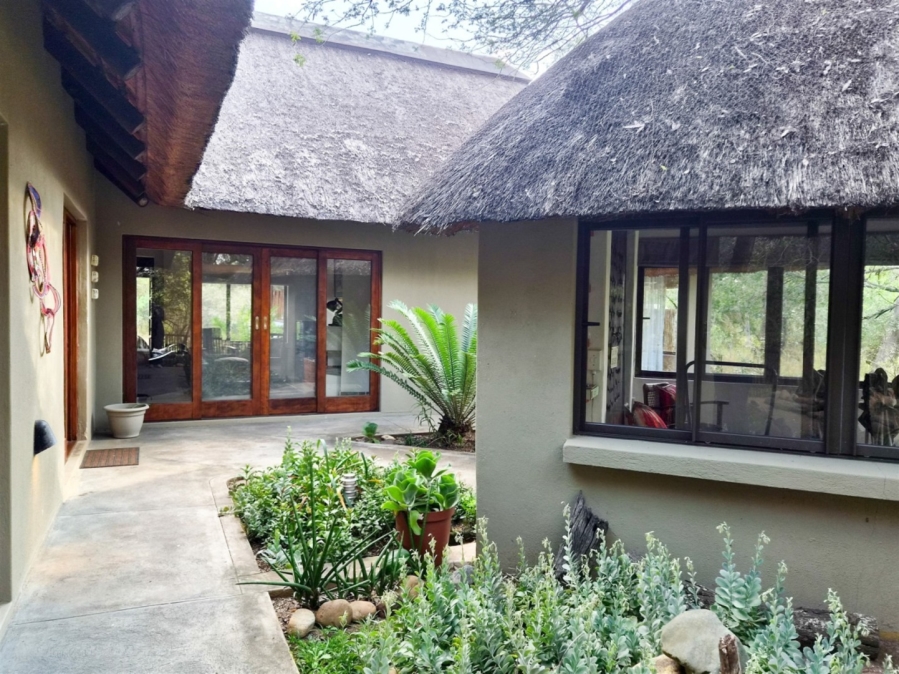 To Let 3 Bedroom Property for Rent in Raptors View Wildlife Estate Limpopo