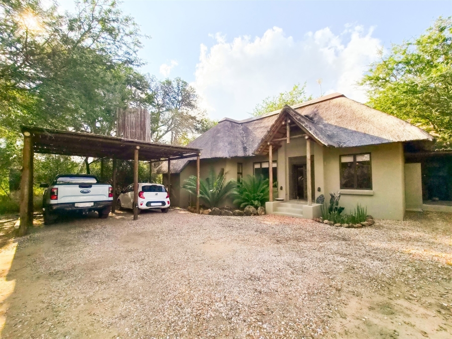 To Let 3 Bedroom Property for Rent in Raptors View Wildlife Estate Limpopo