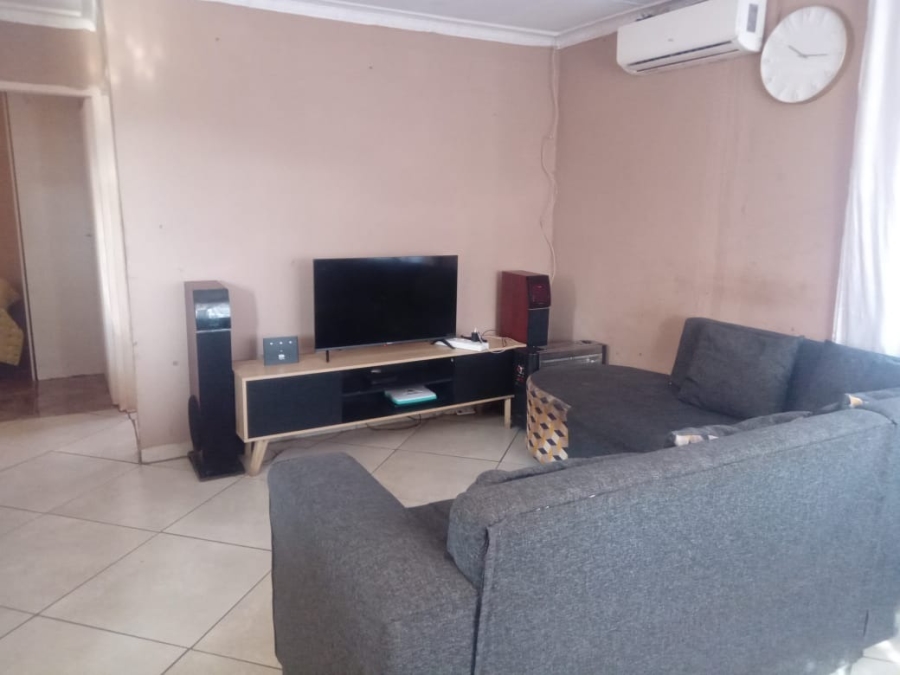 To Let 2 Bedroom Property for Rent in Northam Limpopo