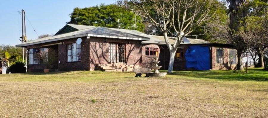 4 Bedroom Property for Sale in Louis Trichardt Park Limpopo