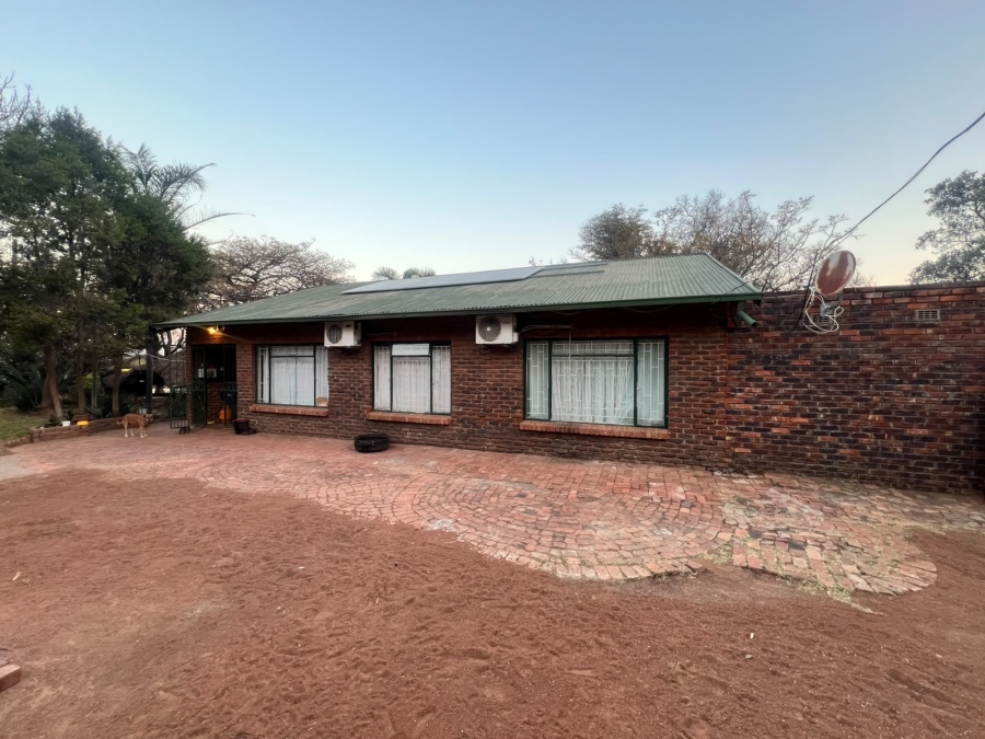 8 Bedroom Property for Sale in Mookgopong Rural Limpopo