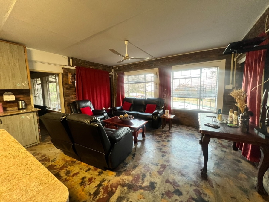 8 Bedroom Property for Sale in Mookgopong Rural Limpopo