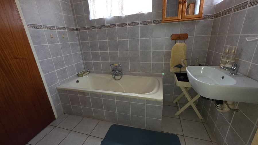 3 Bedroom Property for Sale in Leeupoort Limpopo