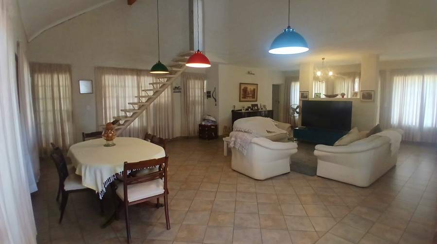 5 Bedroom Property for Sale in Alma Limpopo