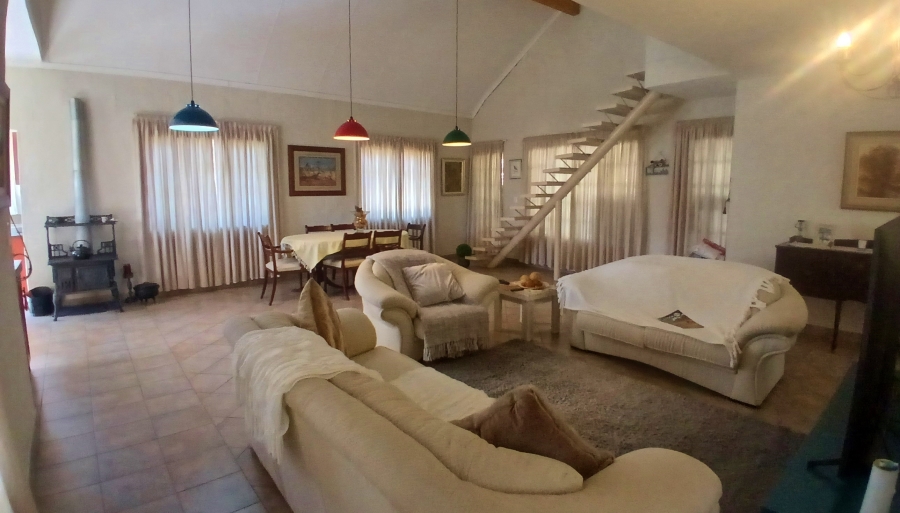 5 Bedroom Property for Sale in Alma Limpopo