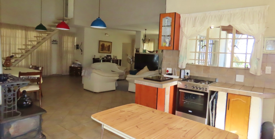 5 Bedroom Property for Sale in Alma Limpopo