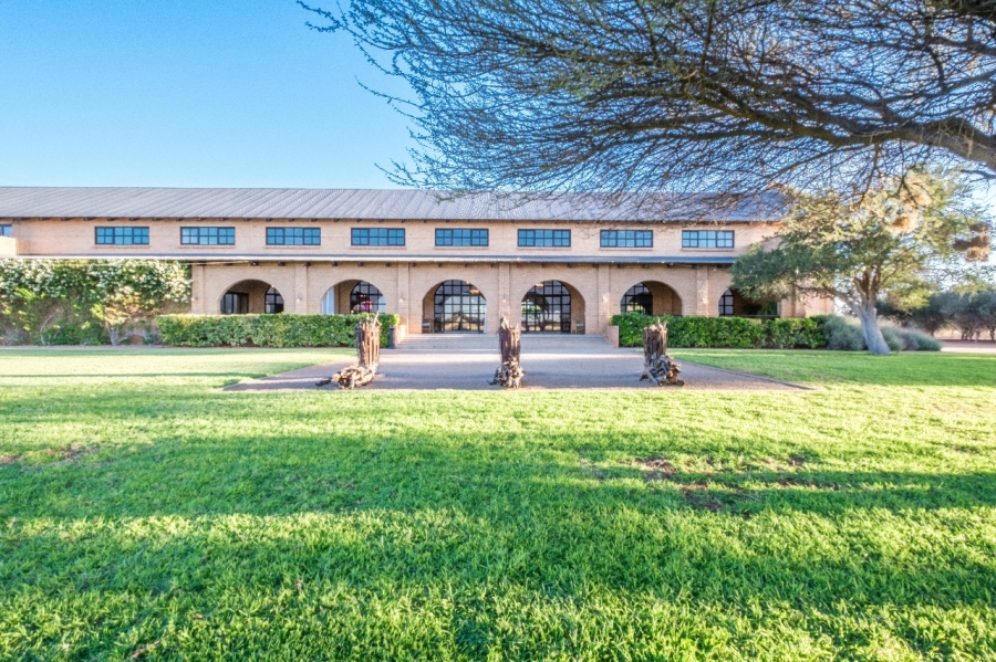 18 Bedroom Property for Sale in Tom Burke Limpopo