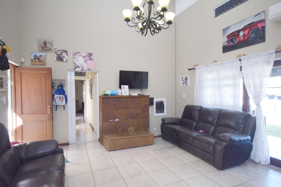 To Let 2 Bedroom Property for Rent in Lephalale Limpopo