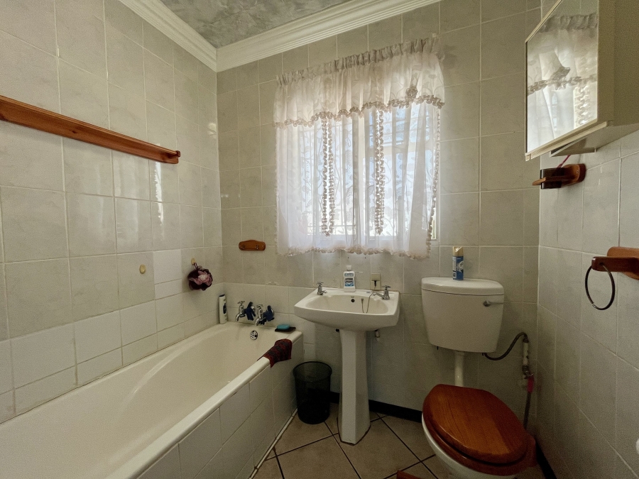 6 Bedroom Property for Sale in Bela Bela Limpopo