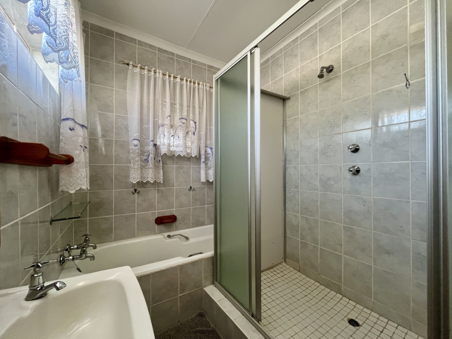 6 Bedroom Property for Sale in Bela Bela Limpopo