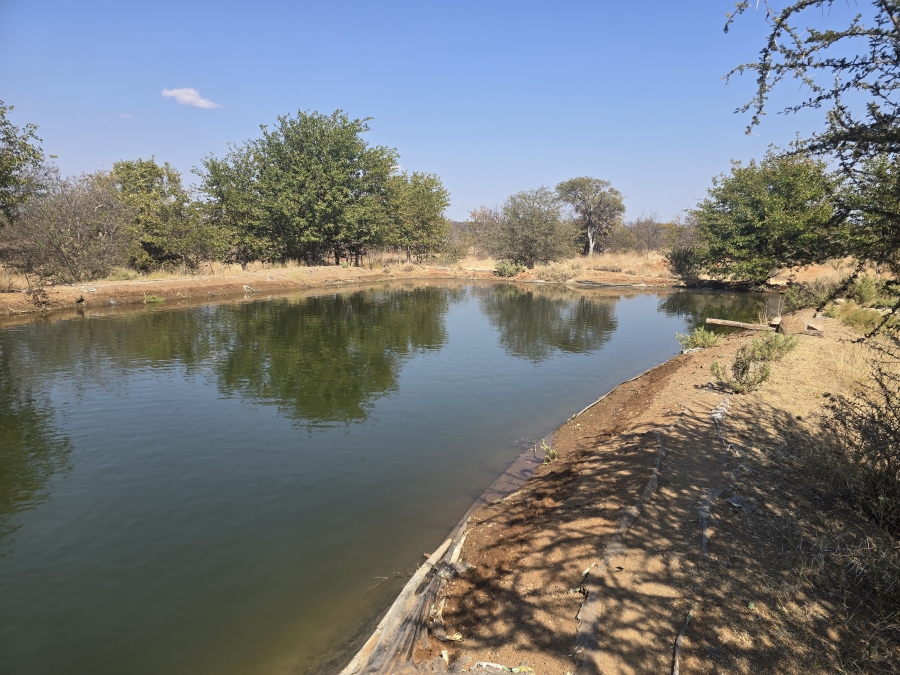 5 Bedroom Property for Sale in Mopane Limpopo