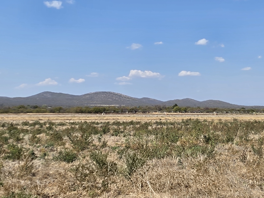 5 Bedroom Property for Sale in Mopane Limpopo