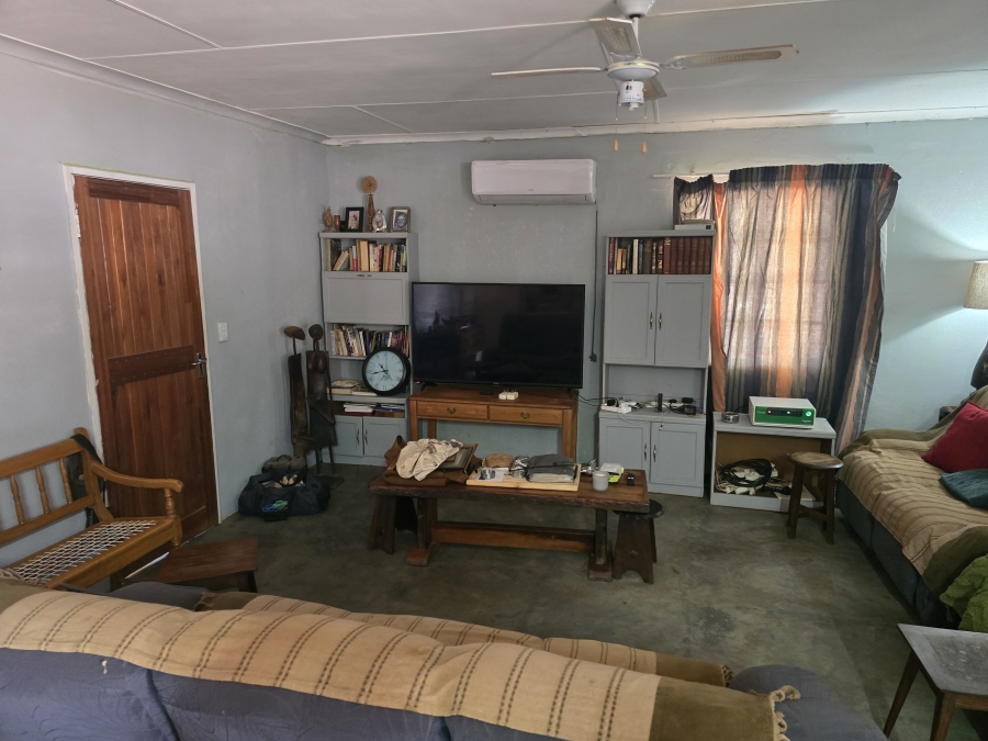 5 Bedroom Property for Sale in Mopane Limpopo