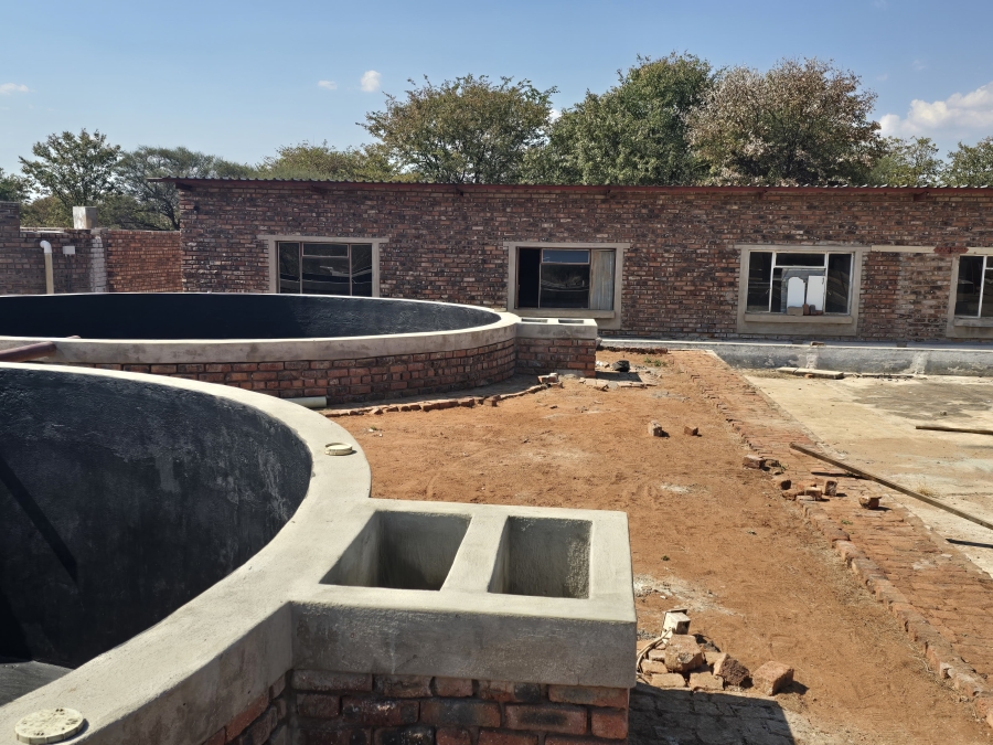 2 Bedroom Property for Sale in Mopane Limpopo