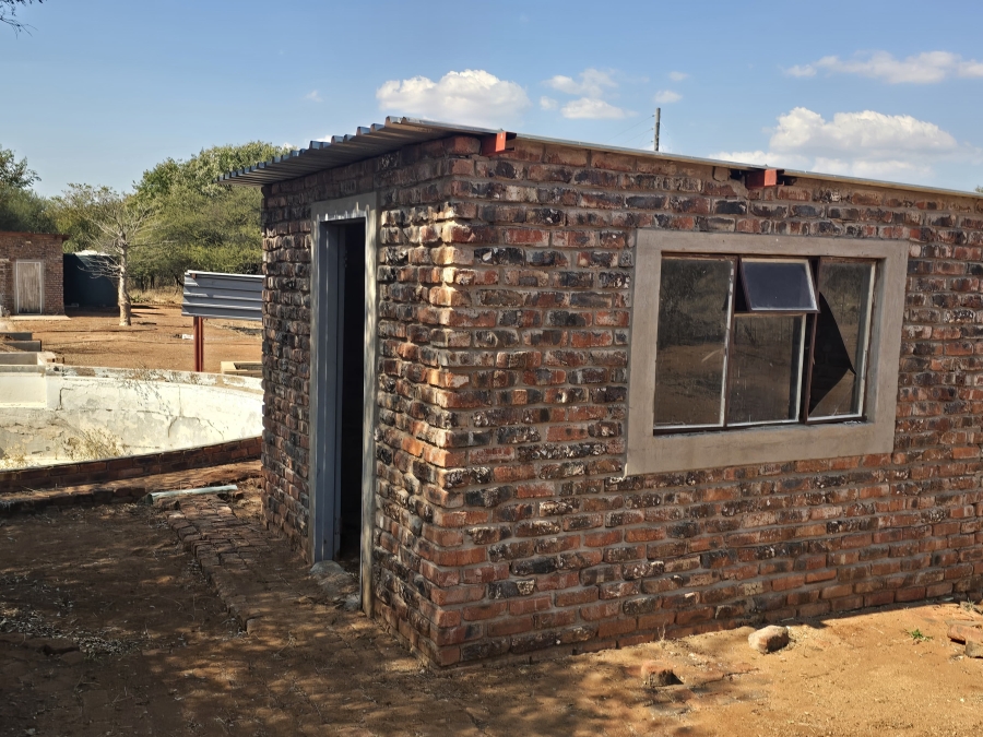 2 Bedroom Property for Sale in Mopane Limpopo