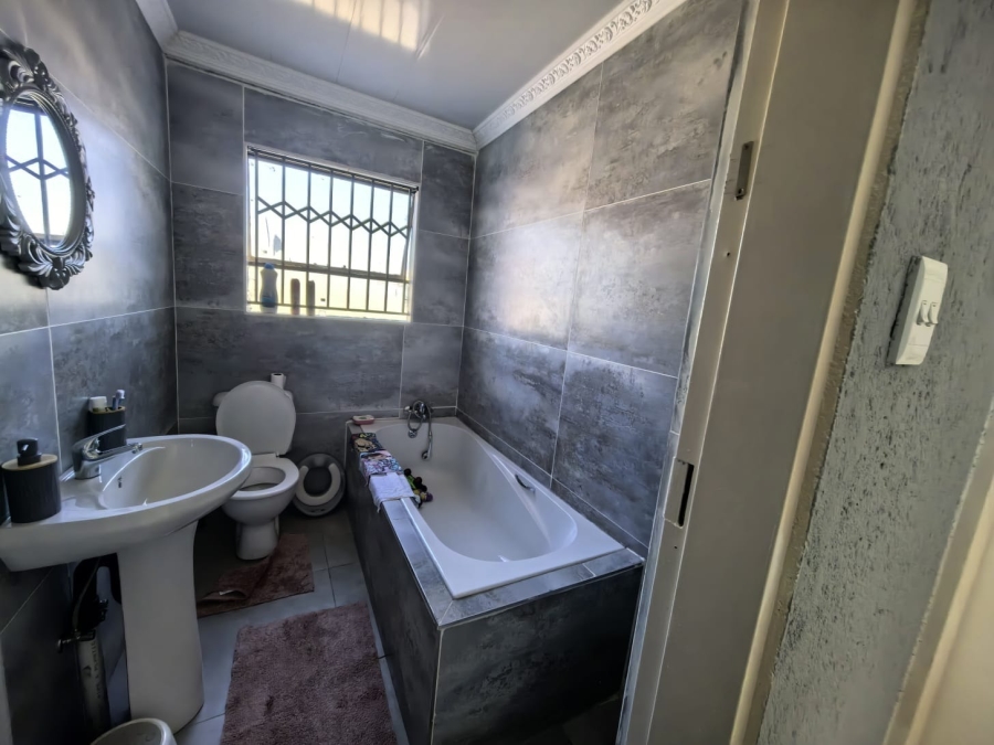 3 Bedroom Property for Sale in Mankweng Limpopo