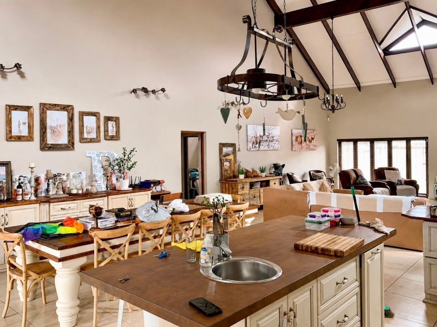 6 Bedroom Property for Sale in Bela Bela Limpopo