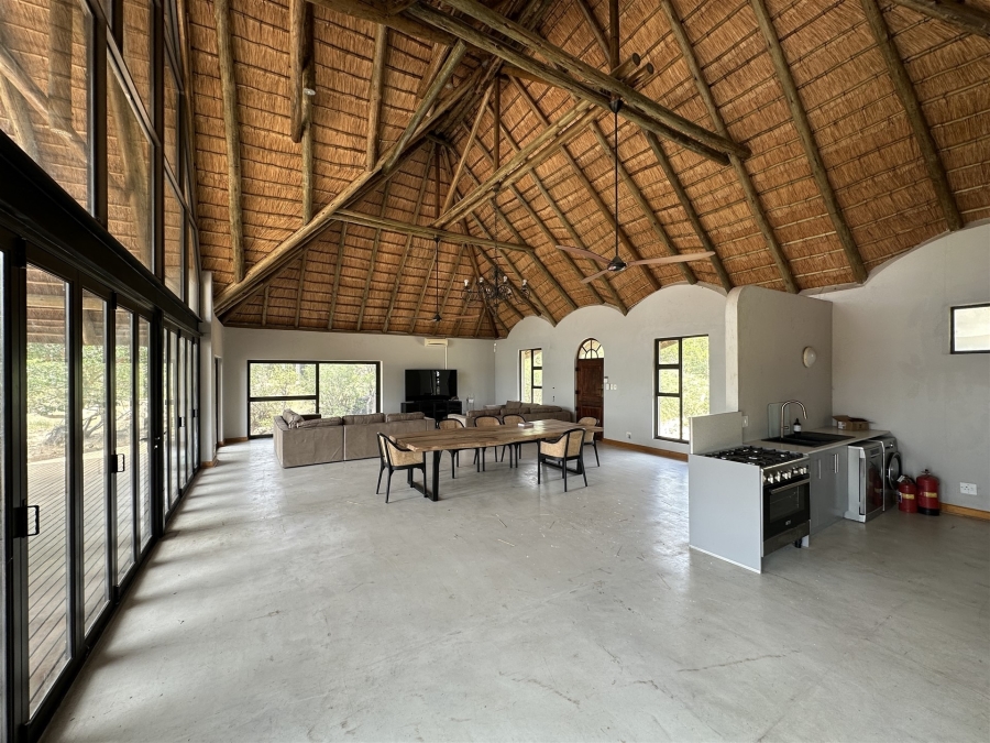 3 Bedroom Property for Sale in Lissataba Private Nature Reserve Limpopo
