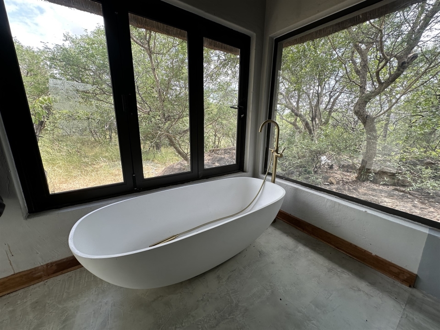 3 Bedroom Property for Sale in Lissataba Private Nature Reserve Limpopo