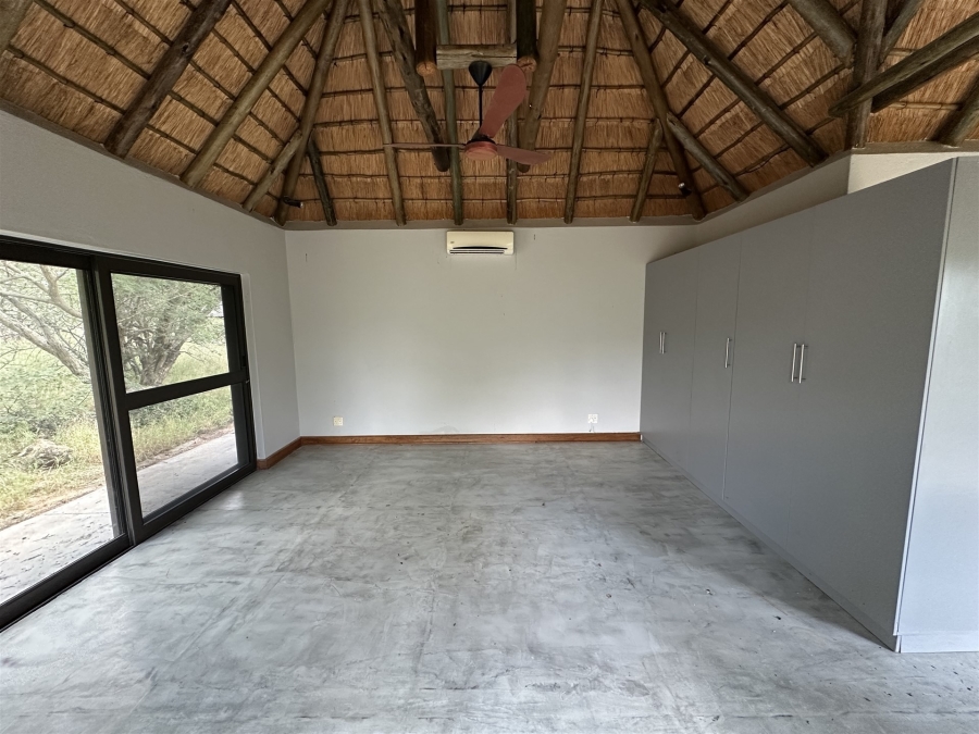 3 Bedroom Property for Sale in Lissataba Private Nature Reserve Limpopo