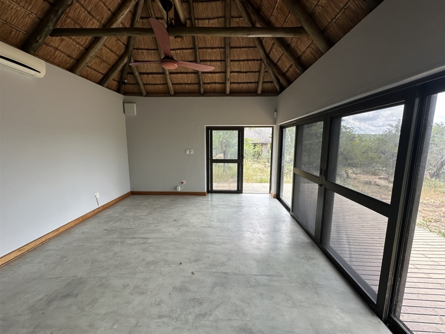 3 Bedroom Property for Sale in Lissataba Private Nature Reserve Limpopo