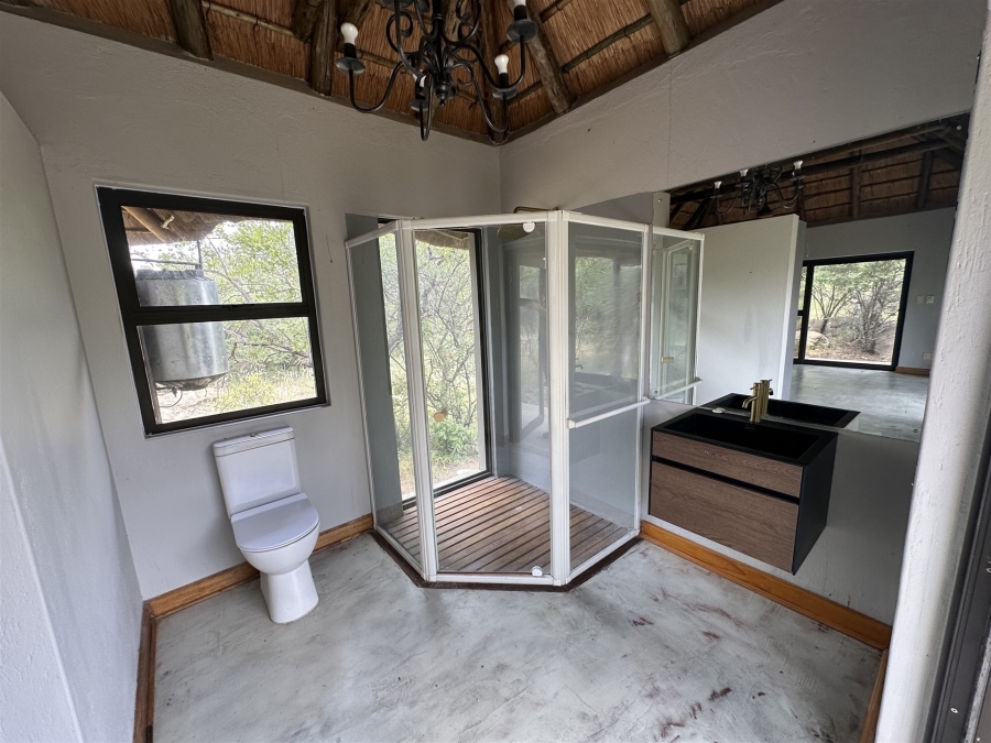 3 Bedroom Property for Sale in Lissataba Private Nature Reserve Limpopo