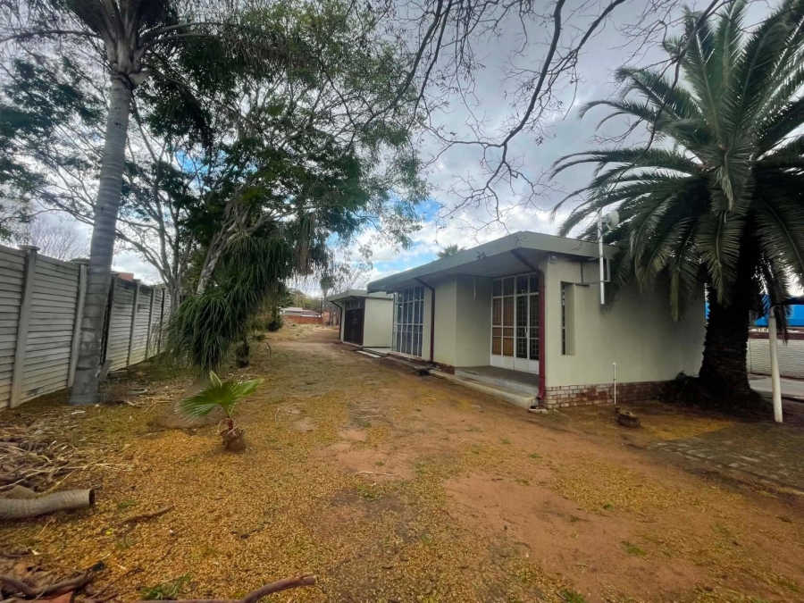 To Let Commercial Property for Rent in Polokwane Central Limpopo