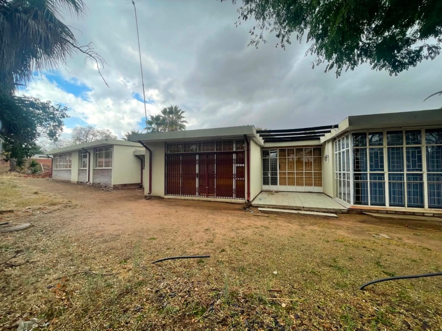 To Let Commercial Property for Rent in Polokwane Central Limpopo