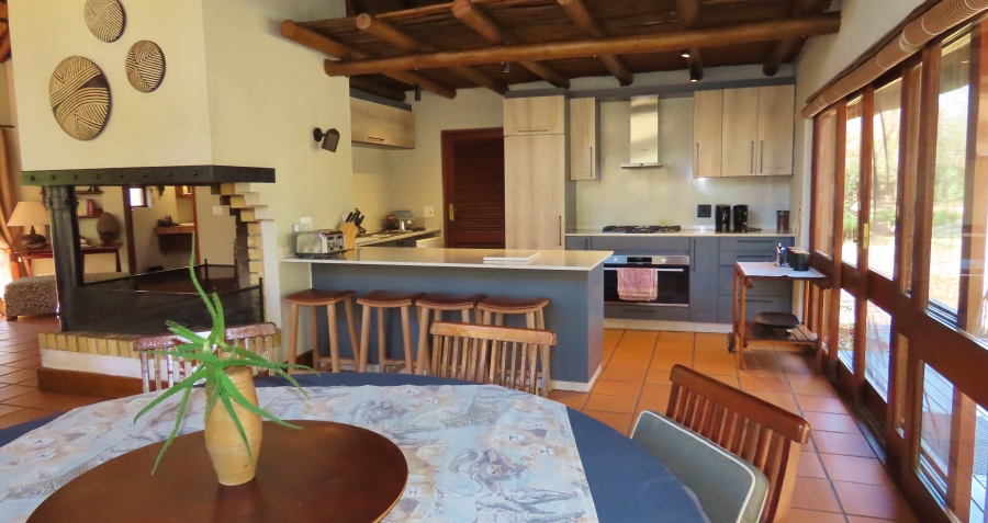 5 Bedroom Property for Sale in Vaalwater Limpopo