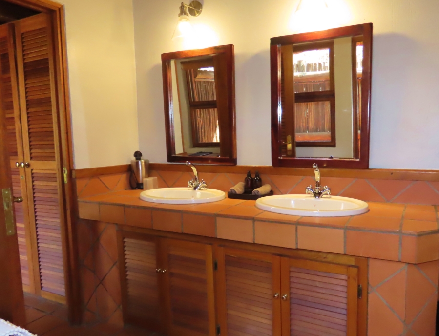5 Bedroom Property for Sale in Vaalwater Limpopo