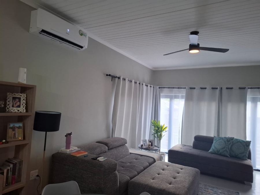 To Let 2 Bedroom Property for Rent in Hoedspruit Limpopo