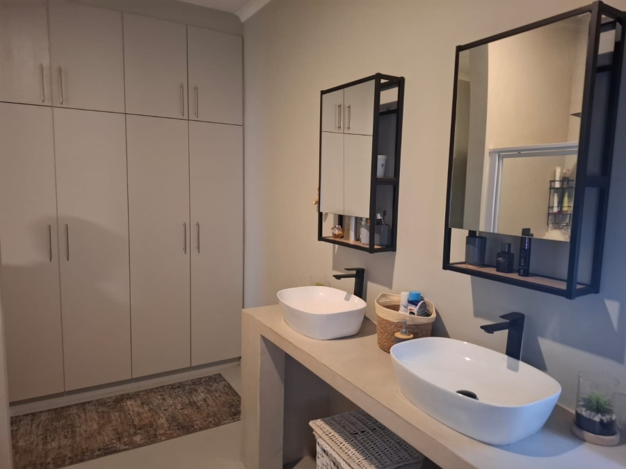 To Let 2 Bedroom Property for Rent in Hoedspruit Limpopo