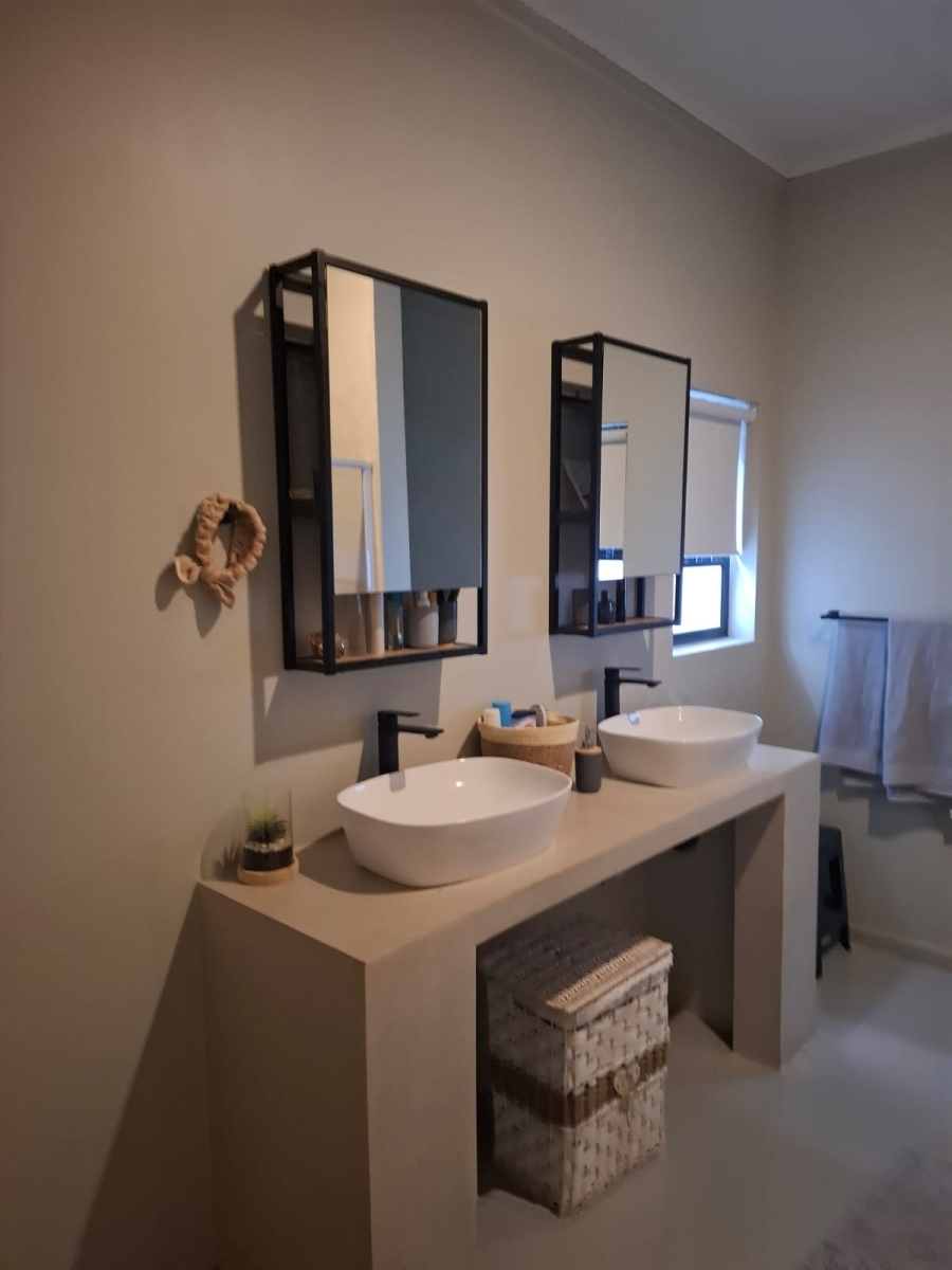 To Let 2 Bedroom Property for Rent in Hoedspruit Limpopo
